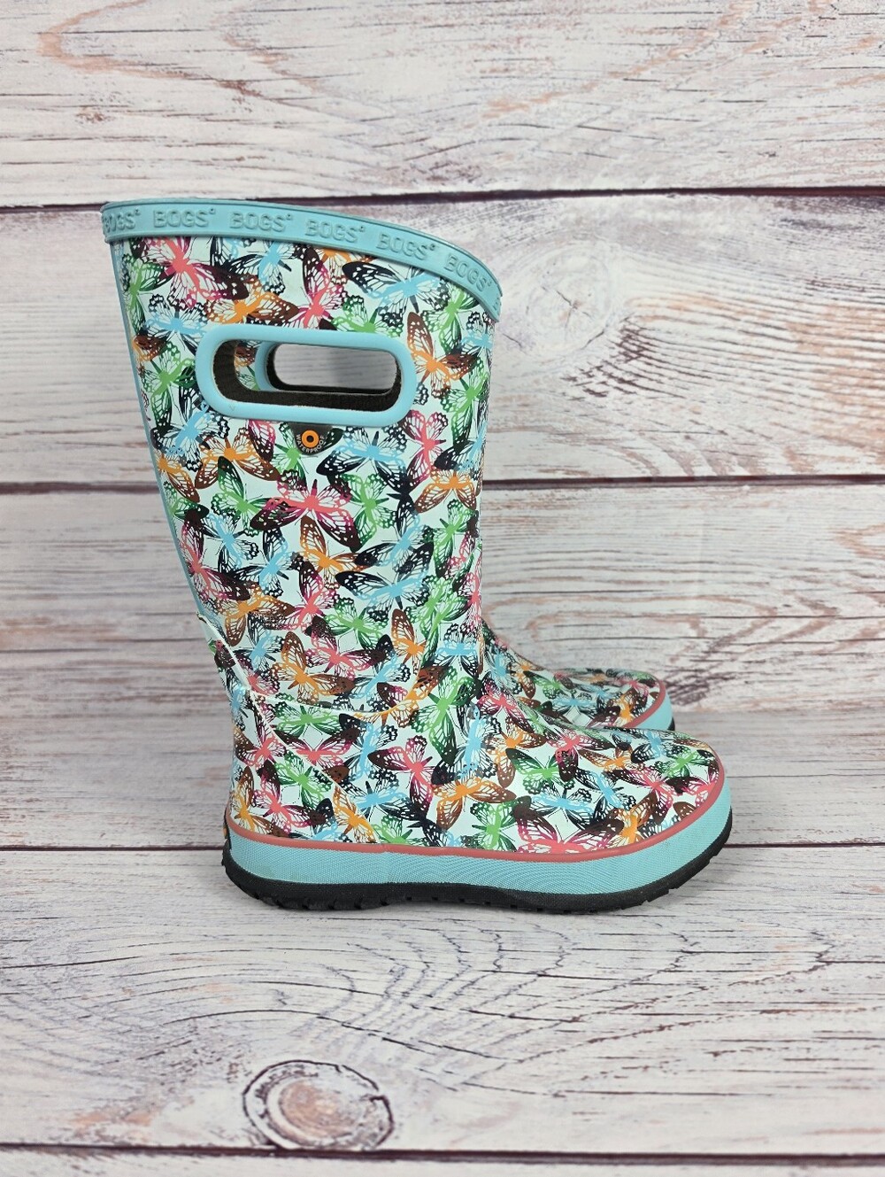 Bogs Kids Butterfly Camo Waterproof Rain Boots Youth Size 2 Pull On Water Shoes